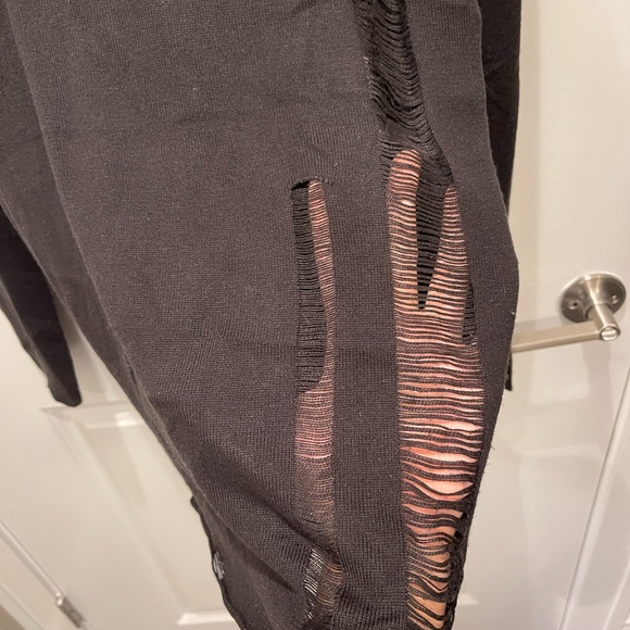 CHEAP MONDAY Distressed black turtleneck Size S/ fits Size 4 - Picture 5 of 10